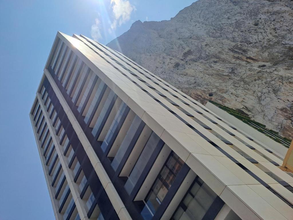 New Cp Luxury Studio With Spa Gibraltár Kültér fotó